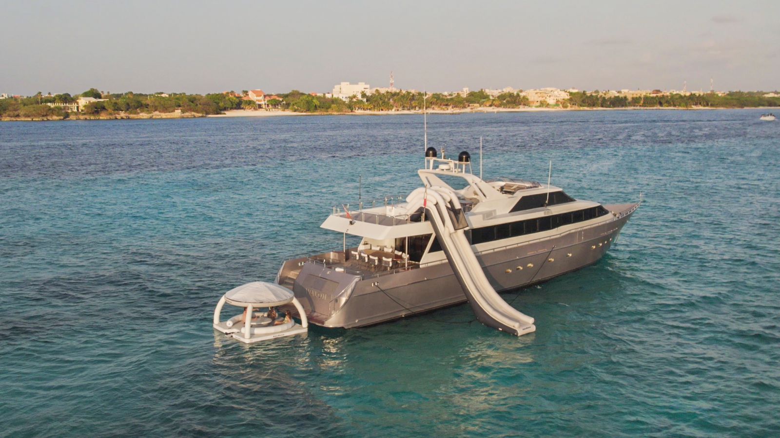 115 ft Heesen Superyacht — photo 1
