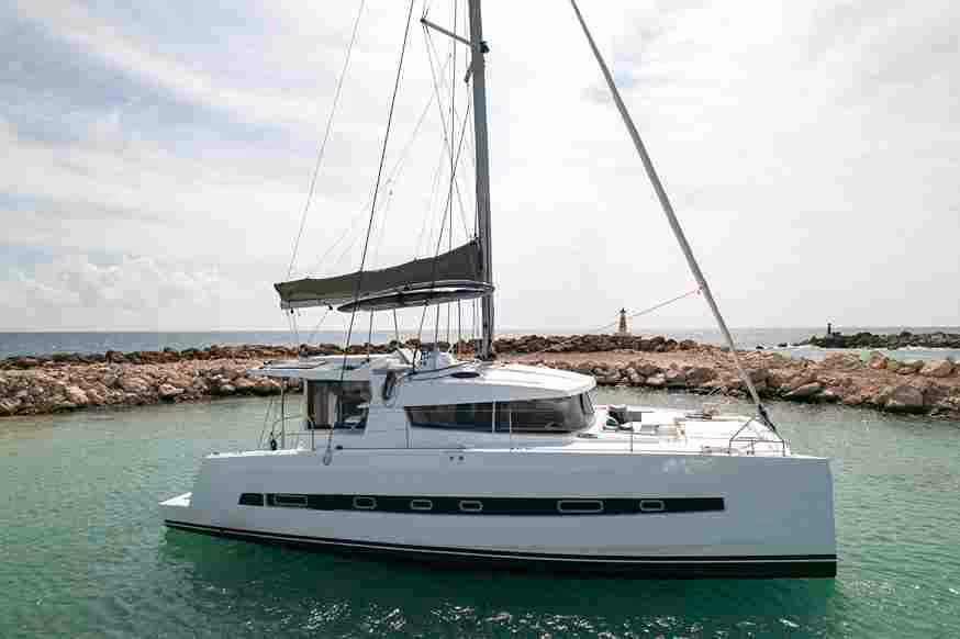 40 ft Bali Luxury Catamaran