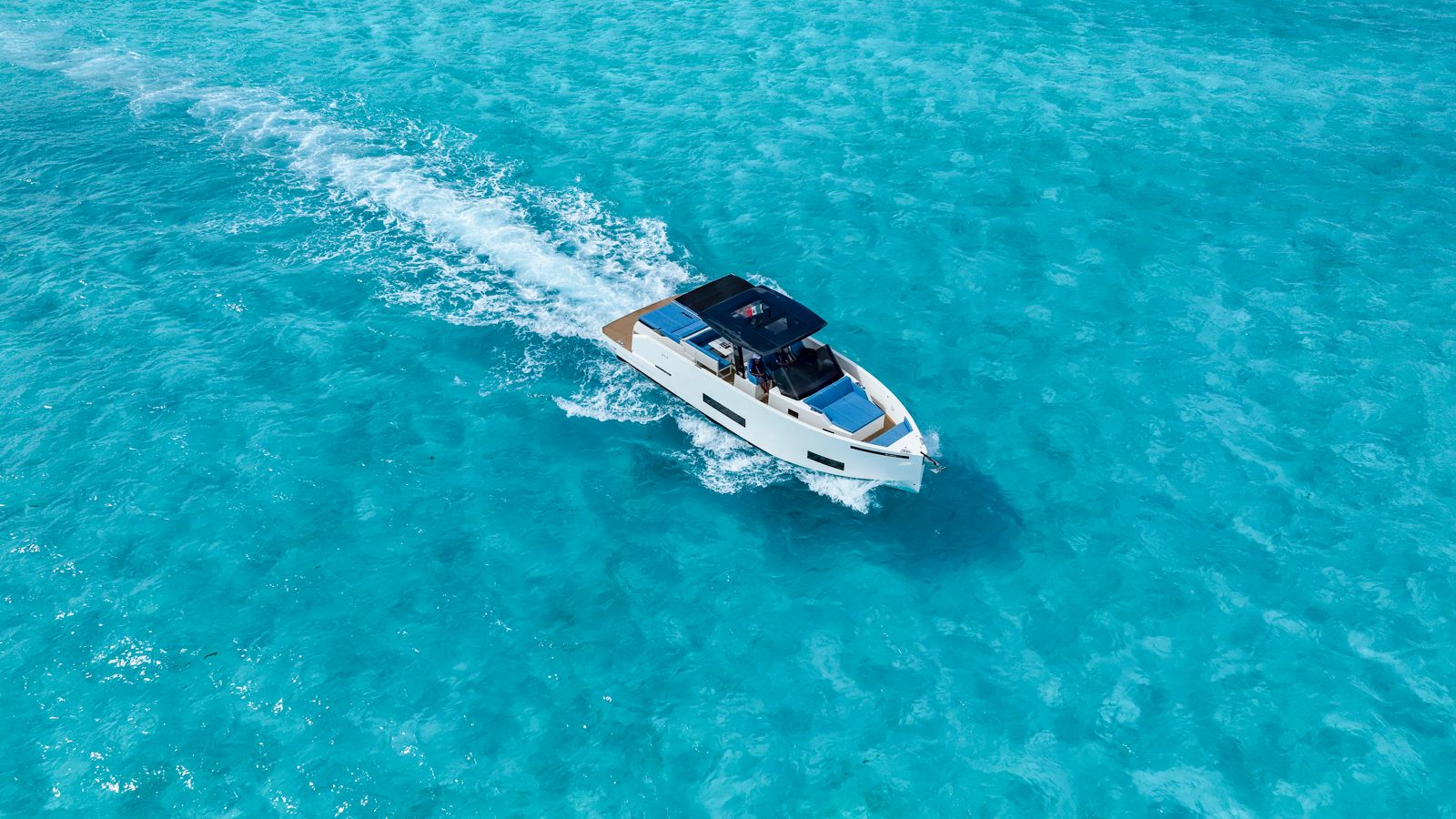 42 ft De Antonio Sport Yacht