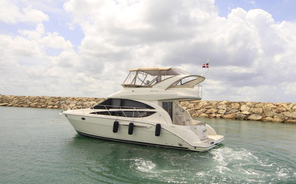 42 ft Meridian Luxury Yacht