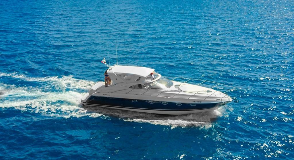 43 ft Volare Luxury Yacht