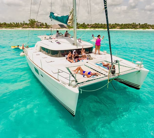 44 ft Luxury Catamaran