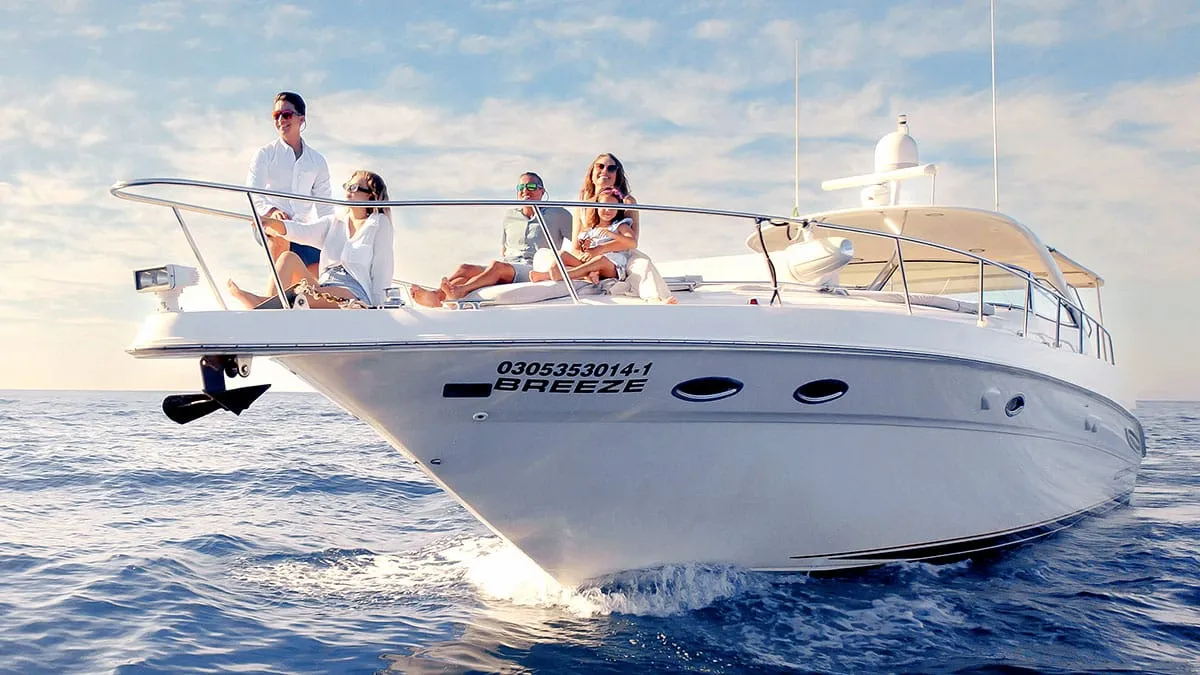 46 ft Sea Ray Luxury Yacht