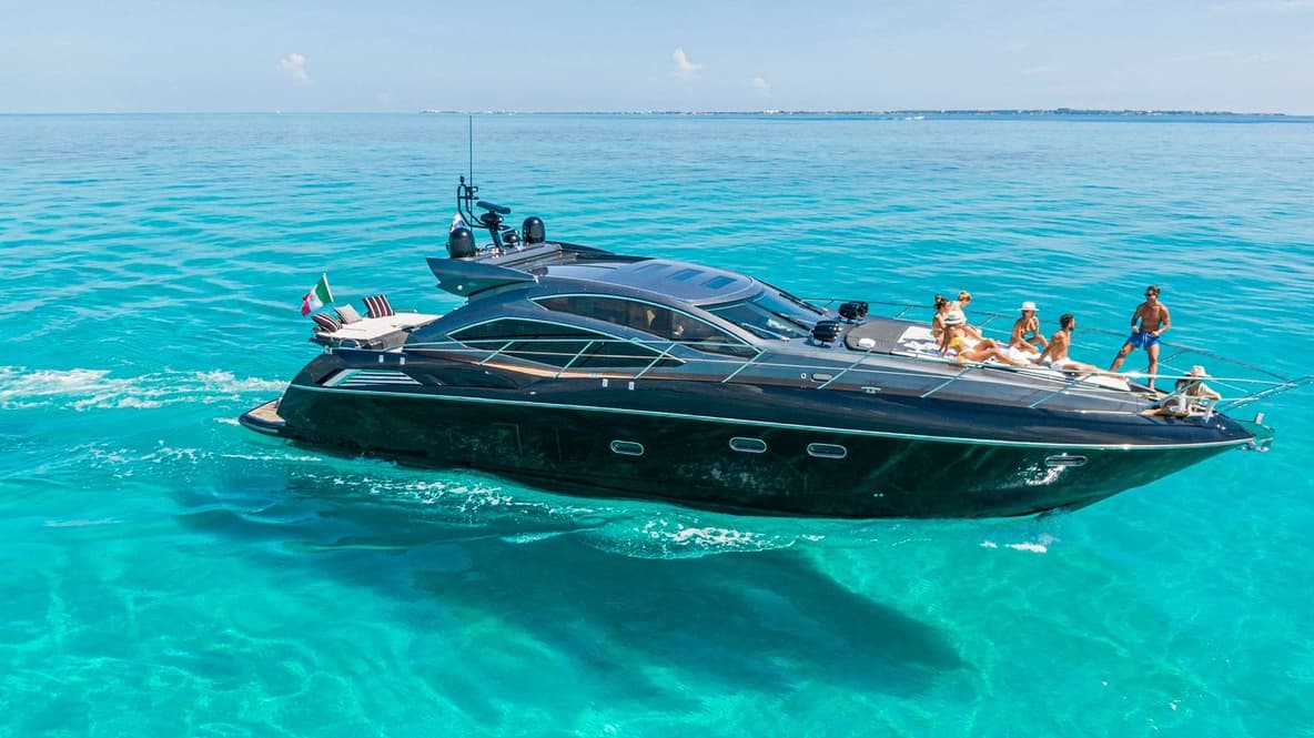 64 ft Sunseeker Luxury Yacht