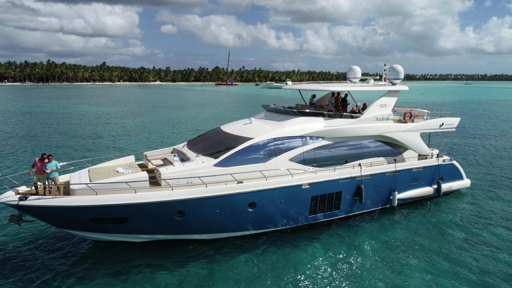 86 ft Azimut Luxury Yacht