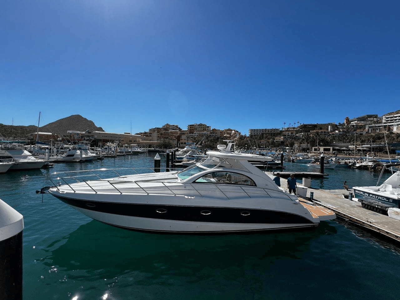 Yate de lujo Infinity de 45 ft