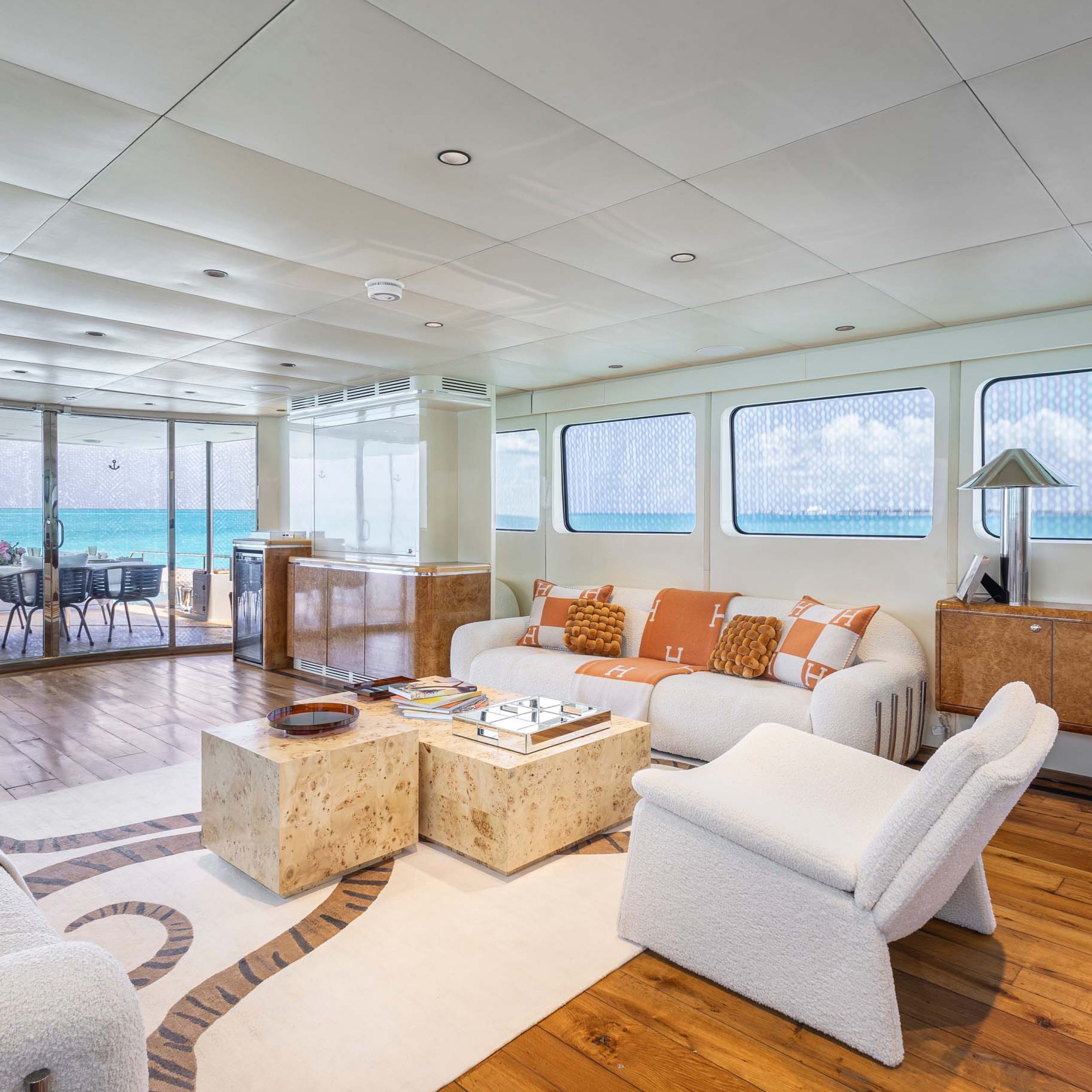 115 ft Heesen Superyacht — photo 10