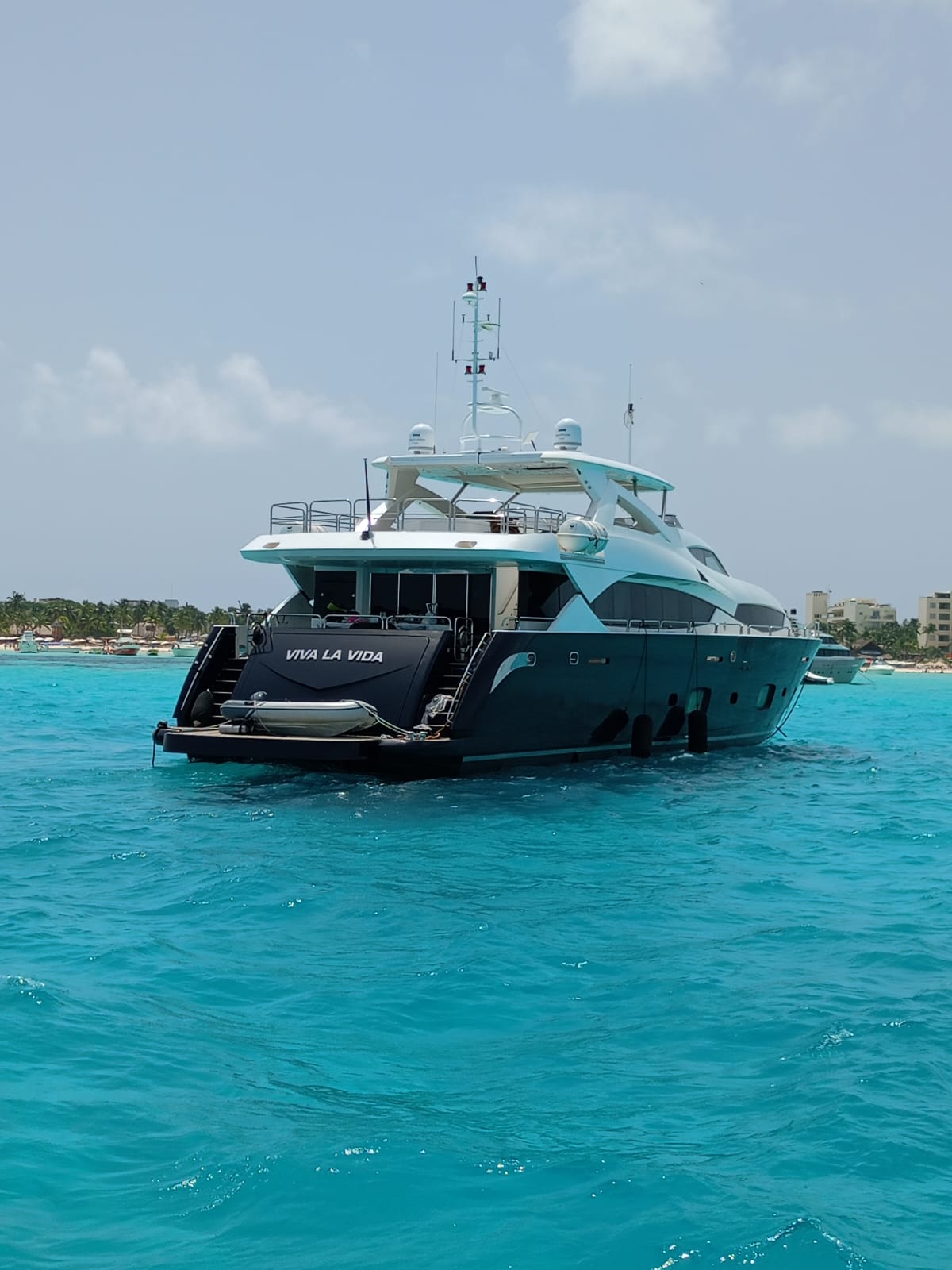120 ft Sunseeker Superyacht — photo 2