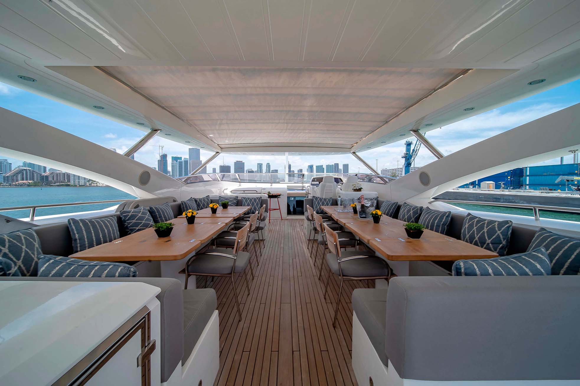 120 ft Sunseeker Superyacht — photo 3