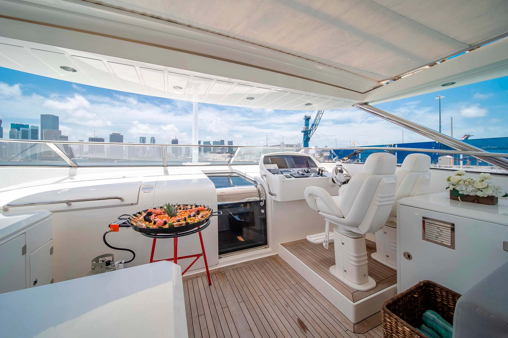 120 ft Sunseeker Superyacht — photo 4