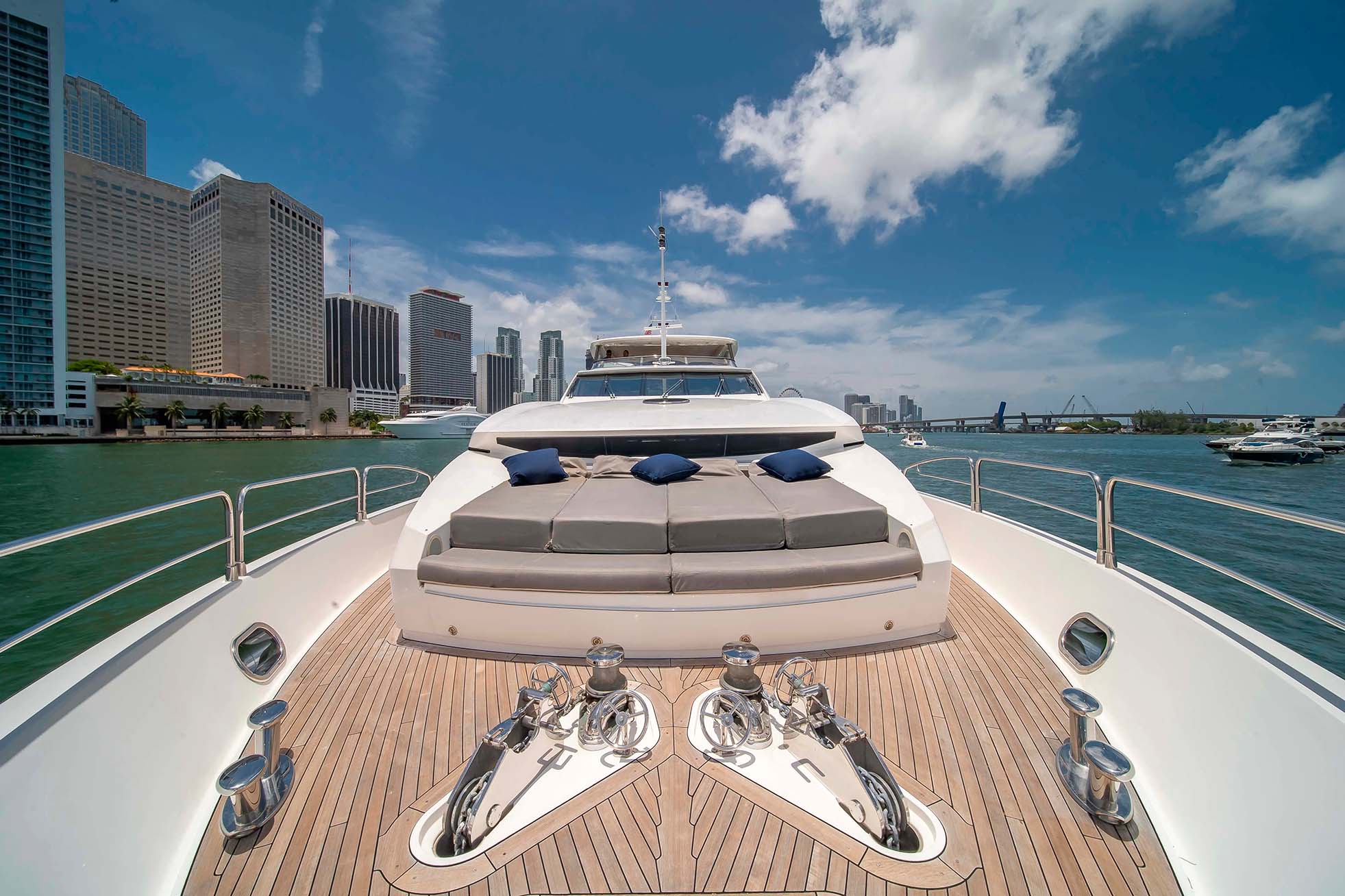 120 ft Sunseeker Superyacht — photo 7