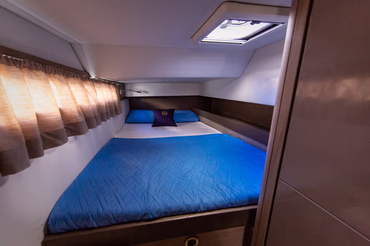 34 ft Aventura Luxury Catamaran — photo 5