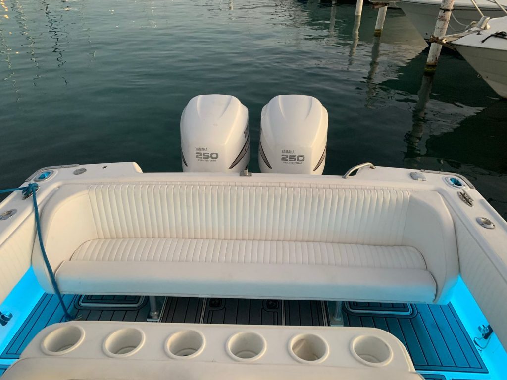 Yate de lujo Intrepid de 37 ft — photo 3