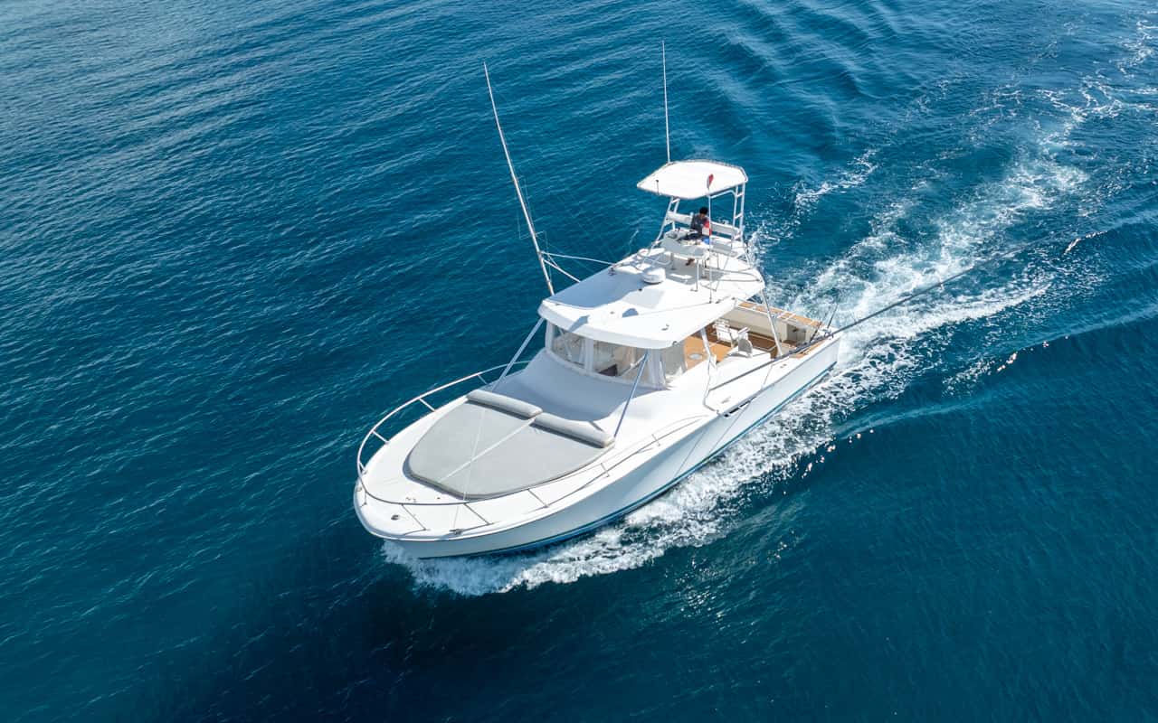 38 ft Luhrs Fishing Yacht — photo 7