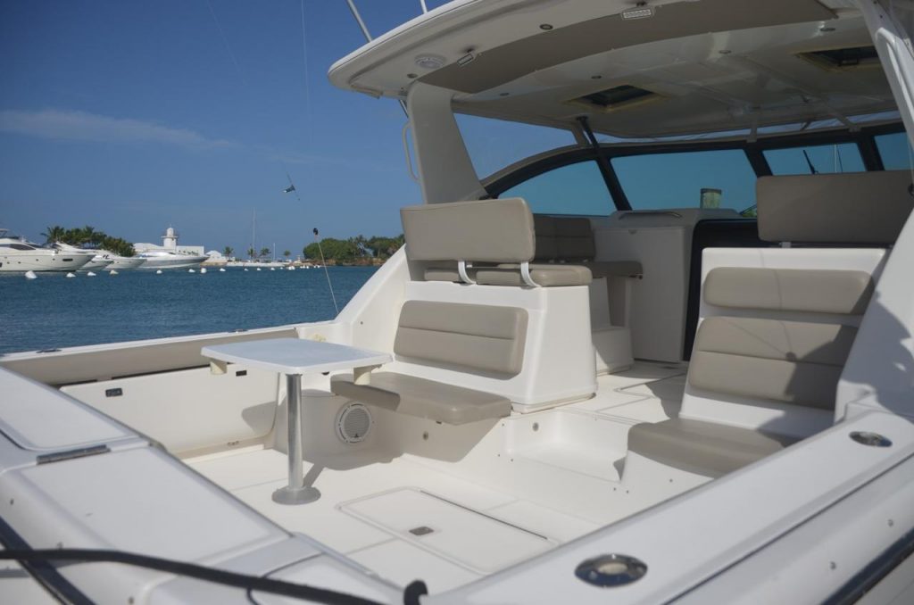 Yate de lujo Tiara de 38 ft — photo 5