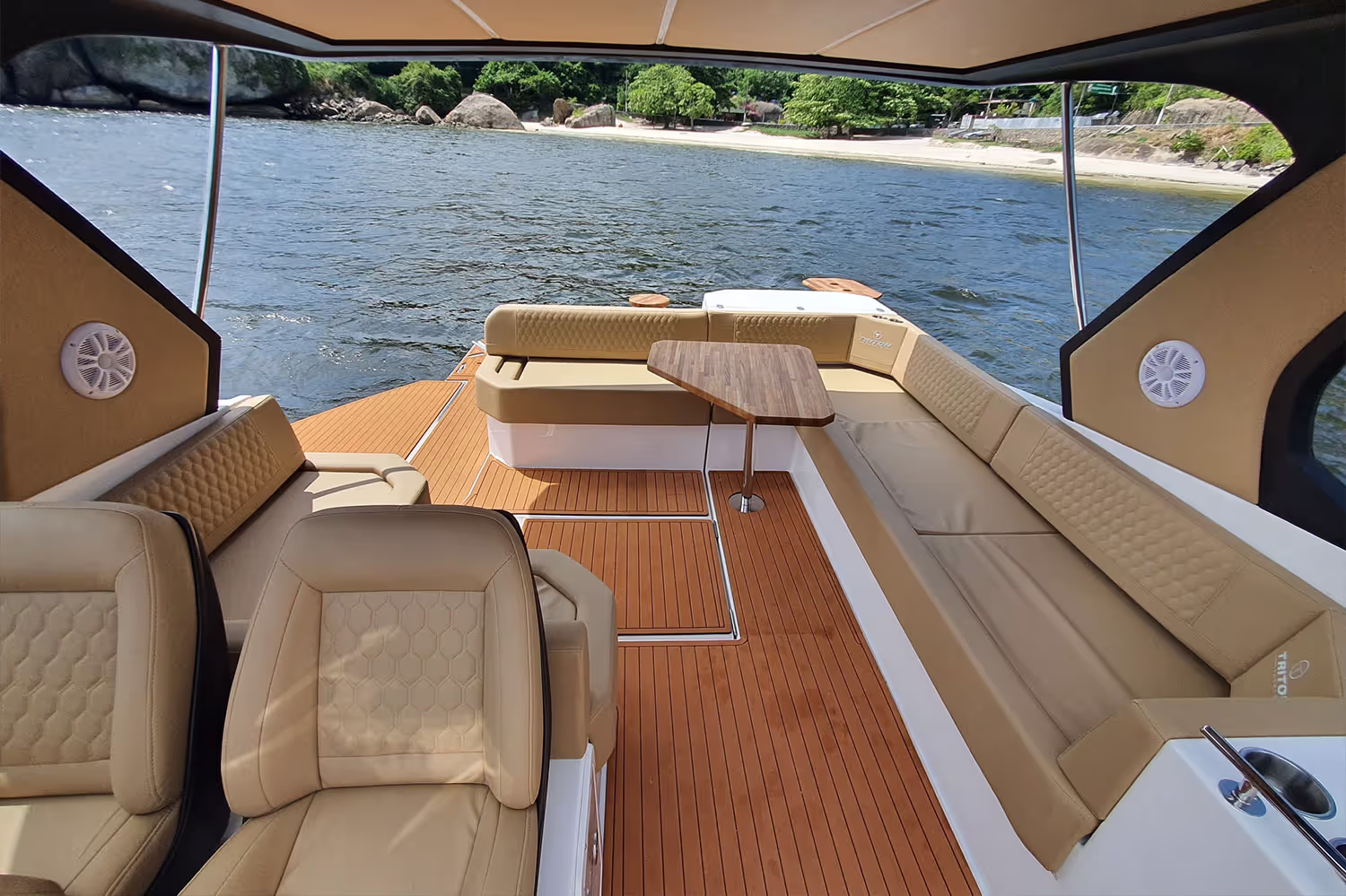 Yate de lujo Triton de 38 ft — photo 7