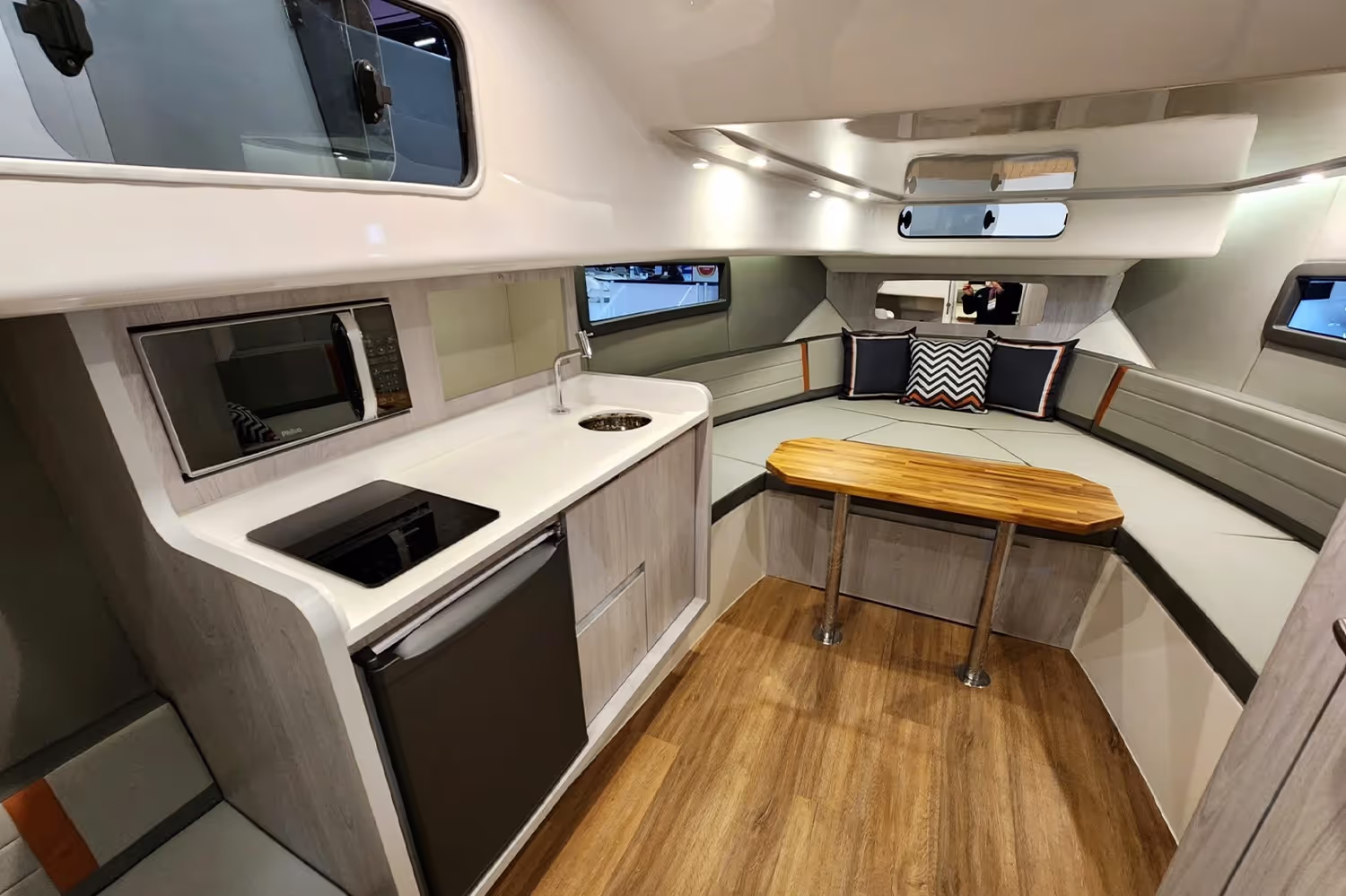 Yate de lujo Triton de 38 ft — photo 9