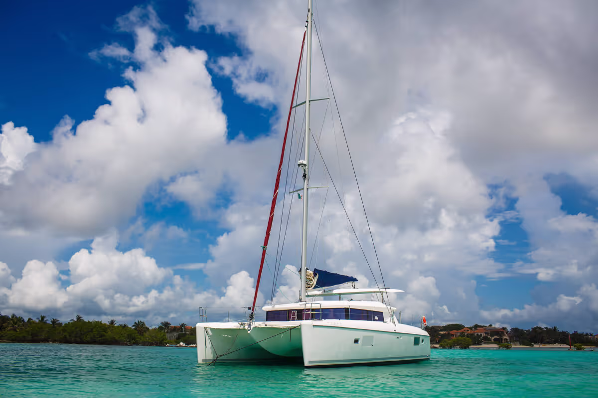 42 ft Lagoon Luxury Catamaran — photo 6