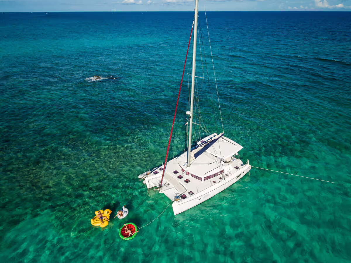 42 ft Lagoon Luxury Catamaran — photo 12