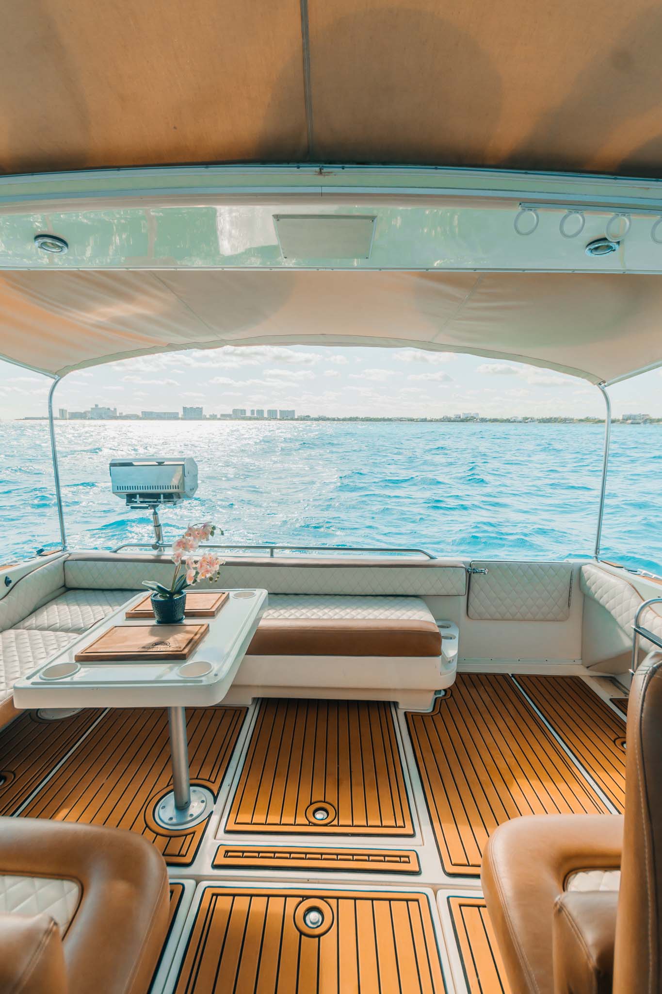 43 ft Sea Ray Luxury Yacht — photo 11