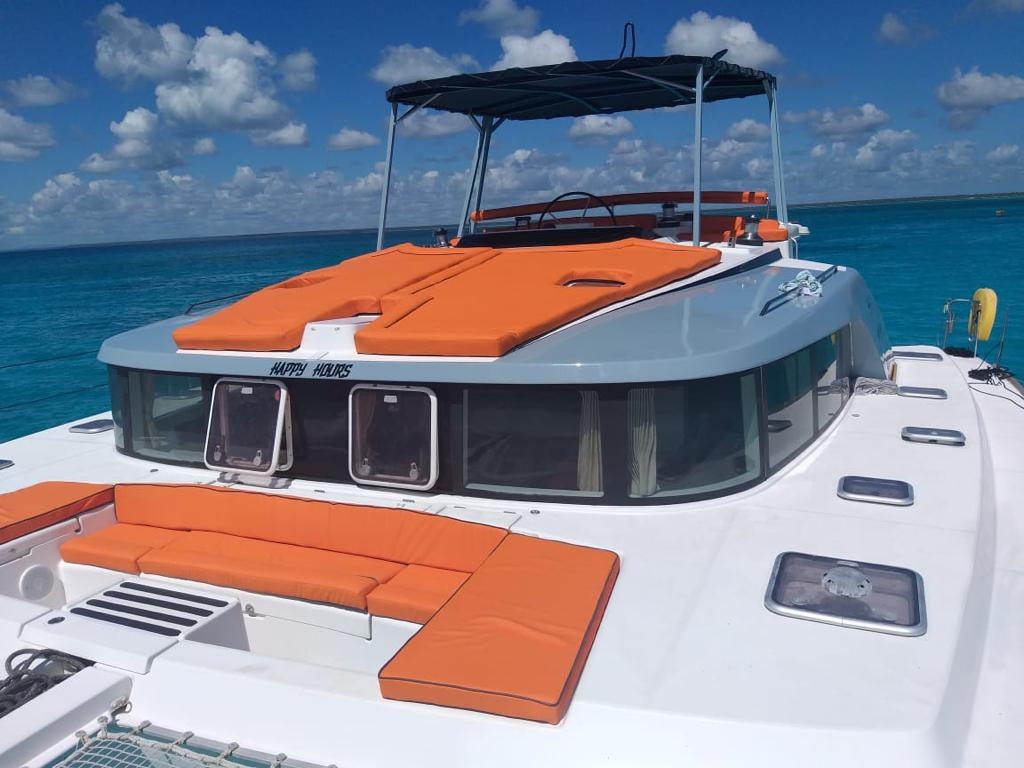 Catamarán de lujo Happy Hours de 44 ft — photo 8