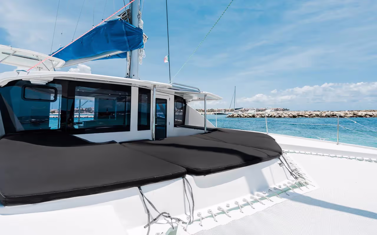 44 ft Leopard Luxury Catamaran — photo 9