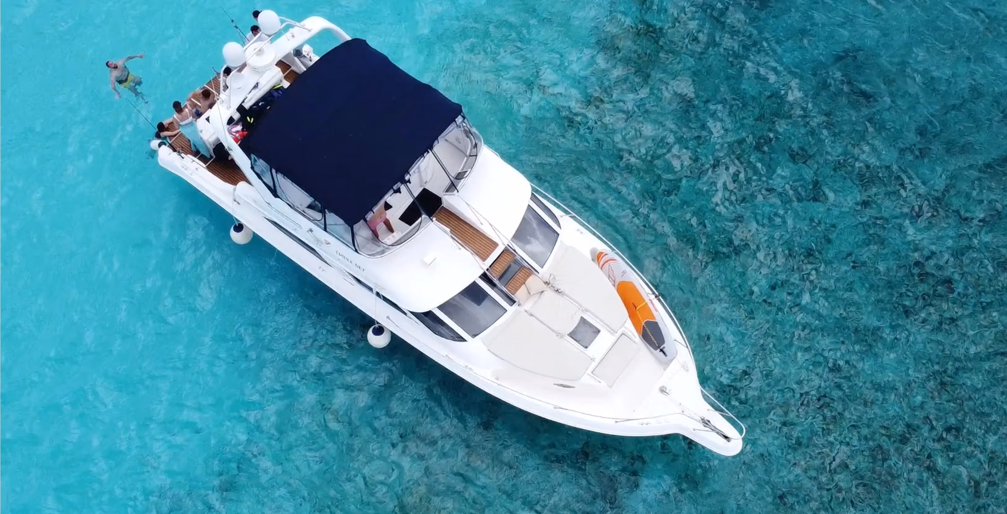 47 ft Sea Ray Luxury Yacht — photo 9