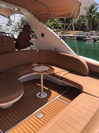 48 ft Sea Ray Luxury Yacht — photo 7