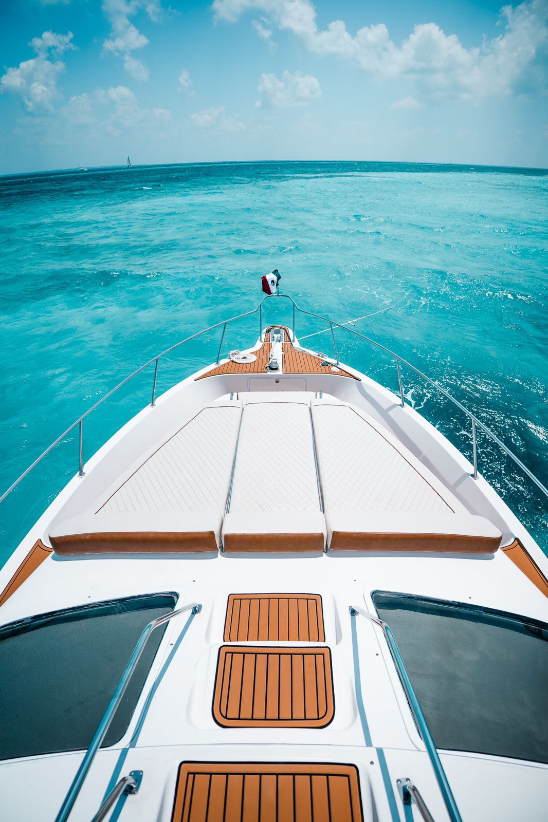 50 ft Sea Ray Luxury Yacht — photo 8