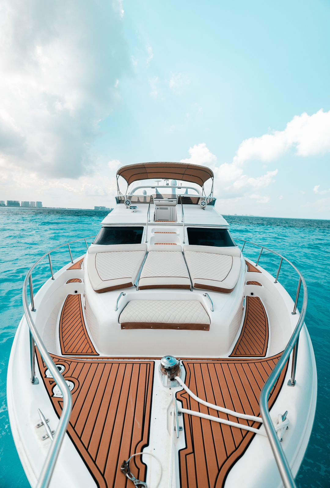 50 ft Sea Ray Luxury Yacht — photo 9