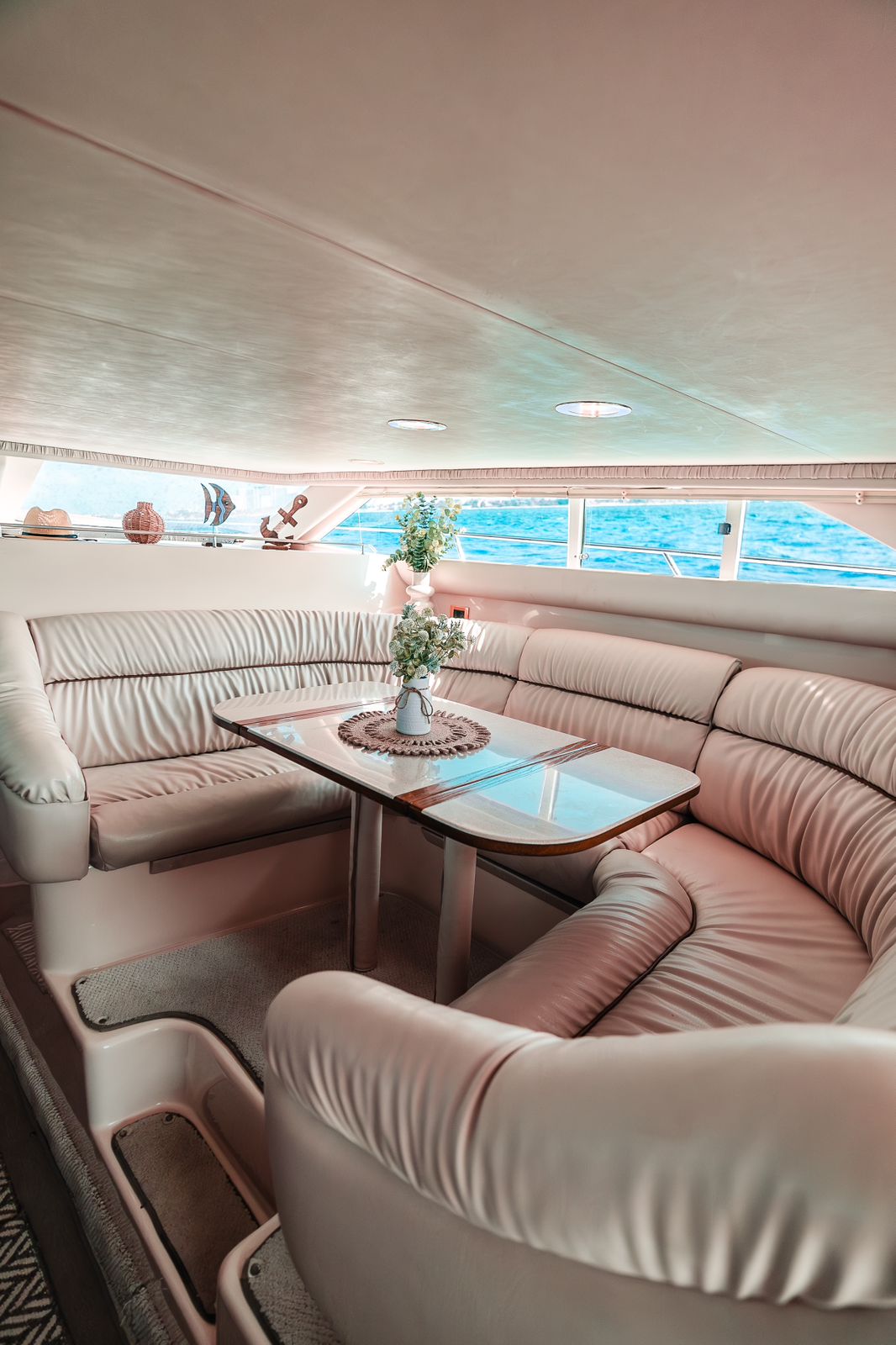 50 ft Sea Ray Luxury Yacht — photo 10