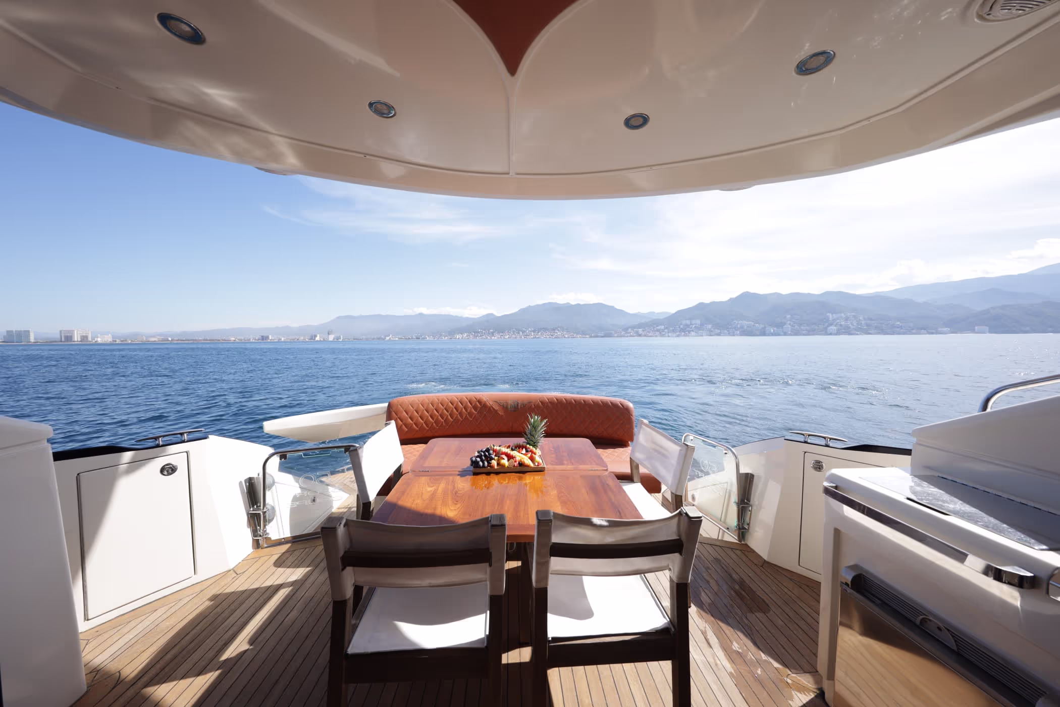 50 ft Marquis Luxury Yacht — photo 9