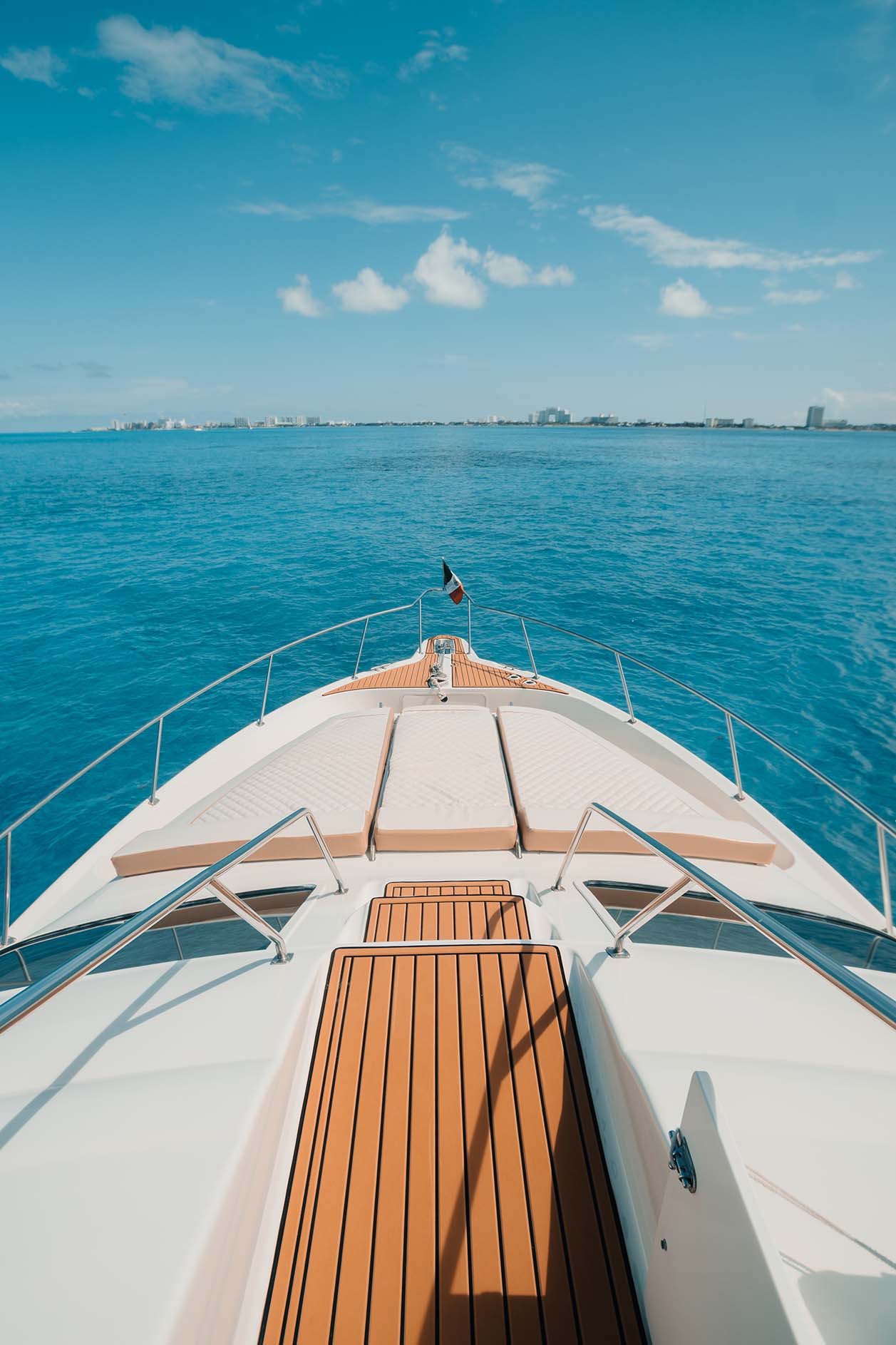 50 ft Sea Ray Luxury Yacht — photo 7