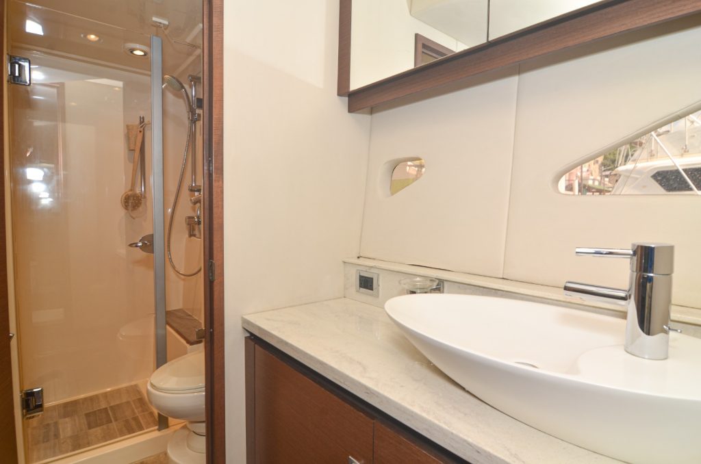 Yate de lujo Sea Ray de 53 ft — photo 9