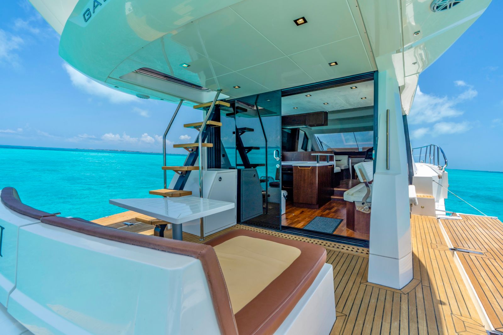 Yate de lujo Galeon Flybridge de 53 ft — photo 4