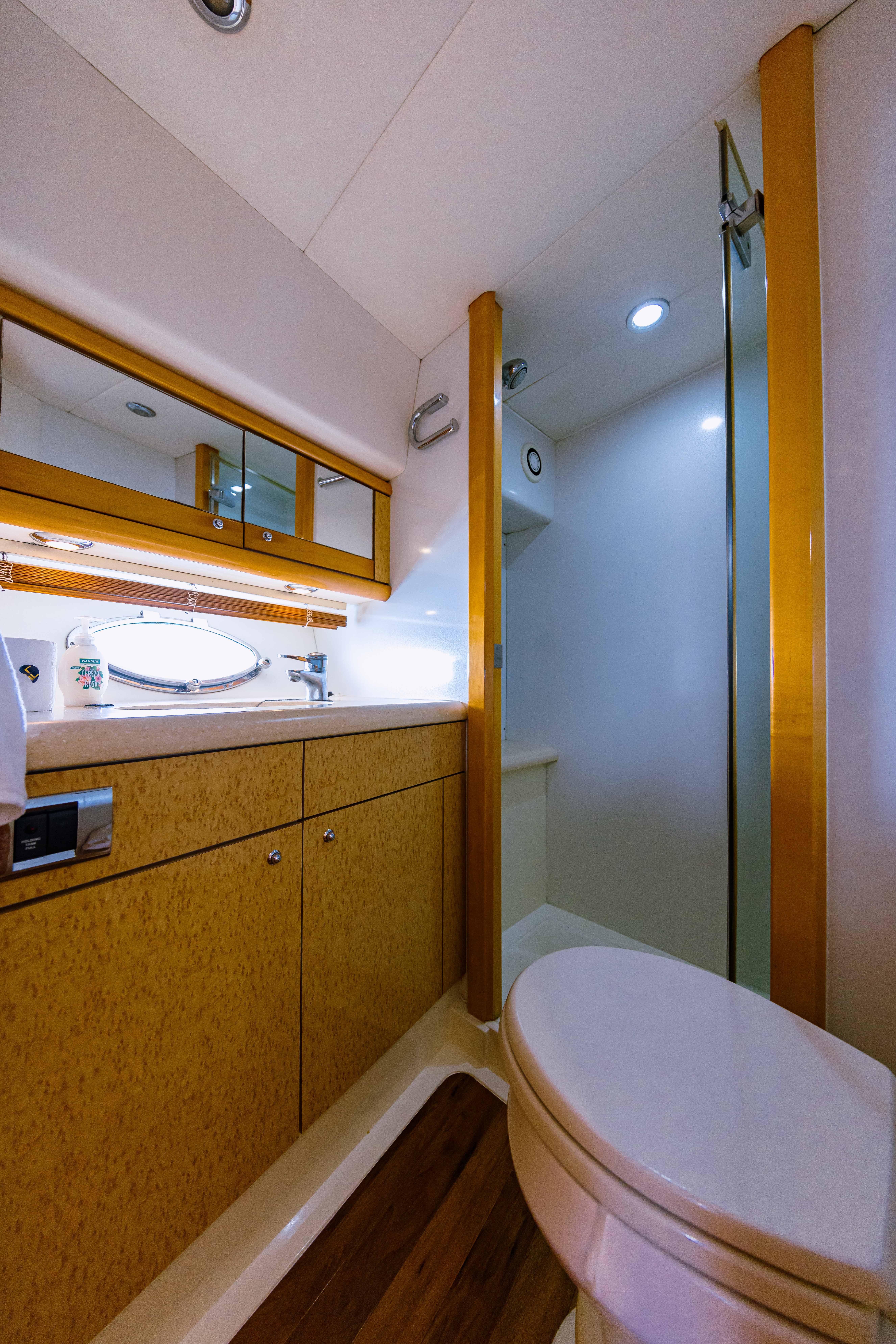 Yate de lujo Sunseeker de 60 ft — photo 10