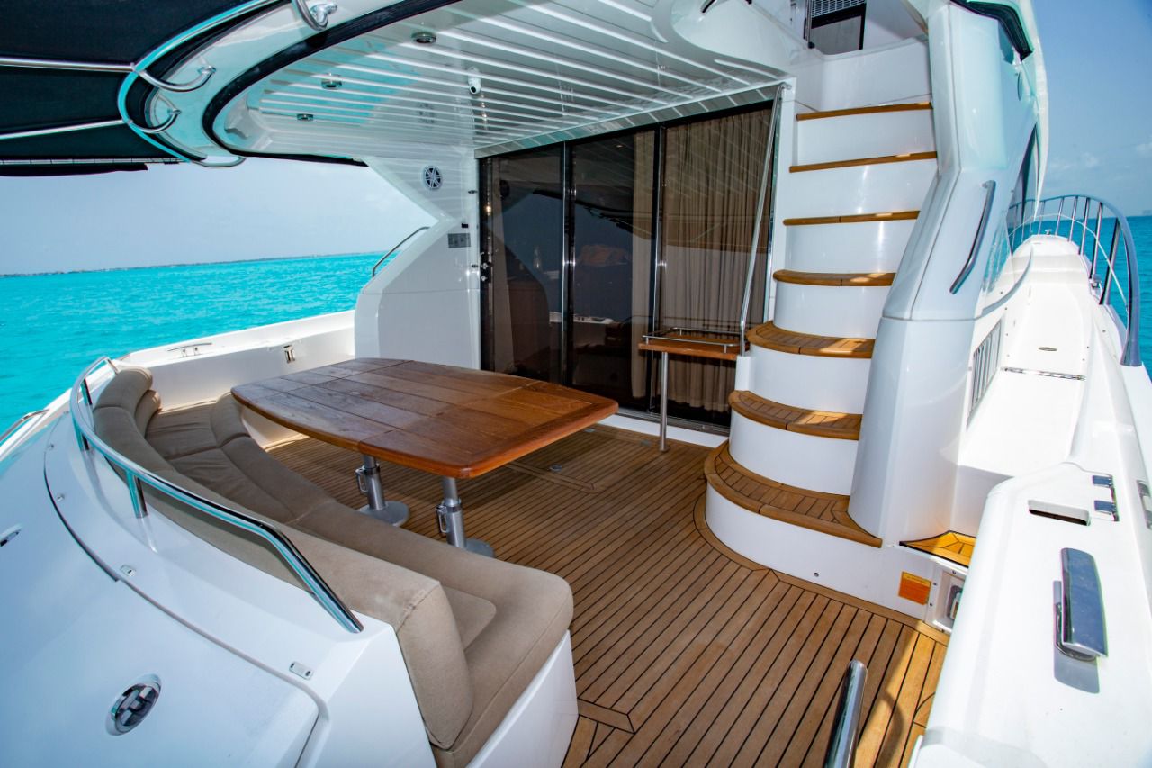 Yate de lujo Sunseeker de 64 ft — photo 3