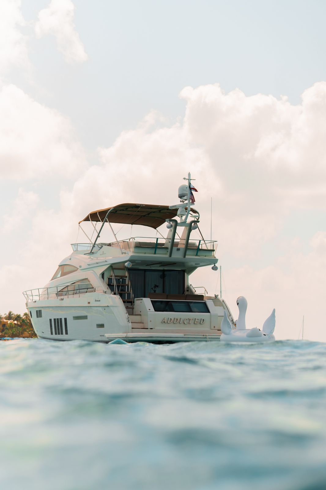 70 ft Fairline Luxury Yacht — photo 6