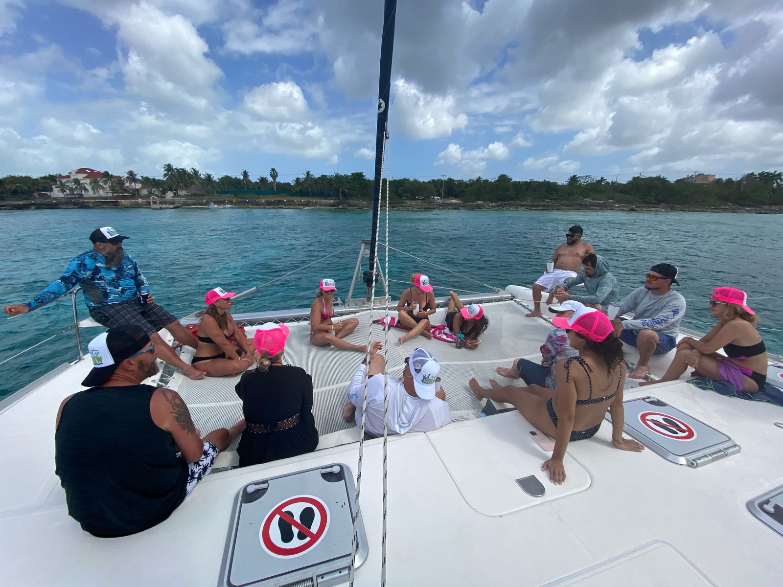 47 ft Nautitech Luxury Catamaran — photo 5