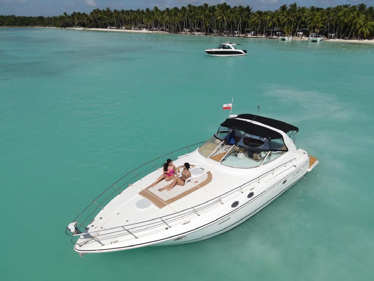 Yate de lujo Champagne Girl de 40 ft — photo 2