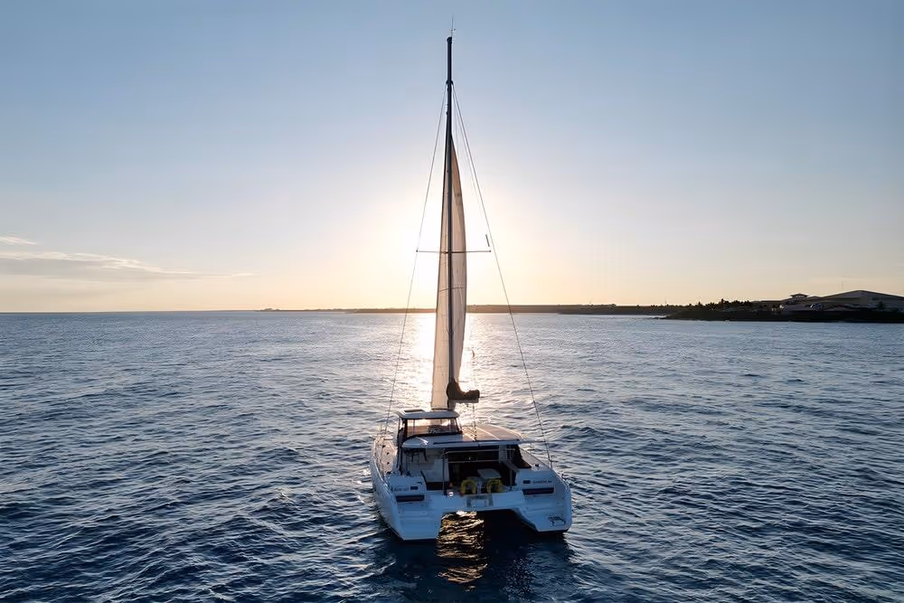 42 ft Leopard Luxury Catamaran — photo 3