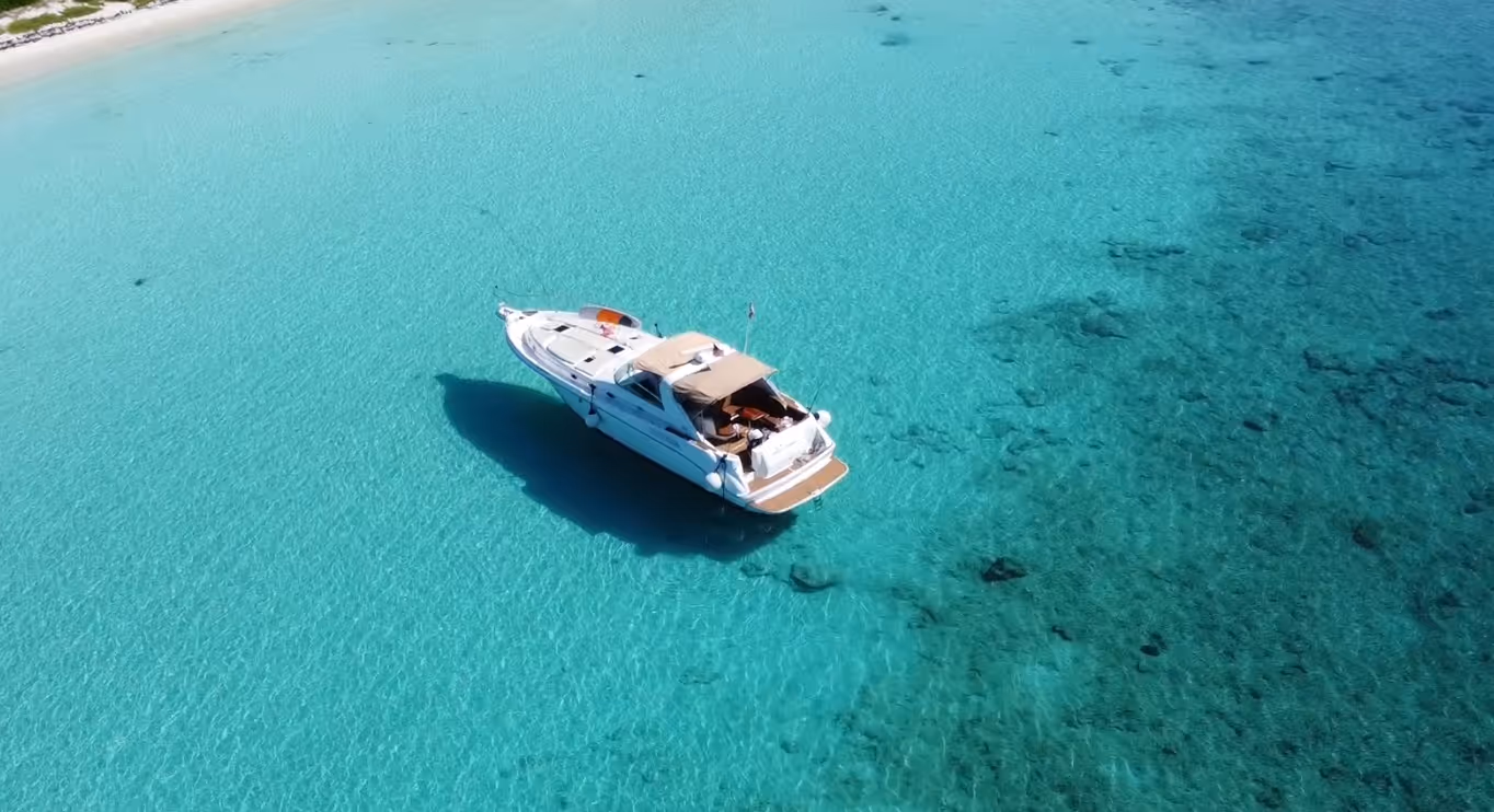 48 ft Sea Ray Luxury Yacht — photo 2
