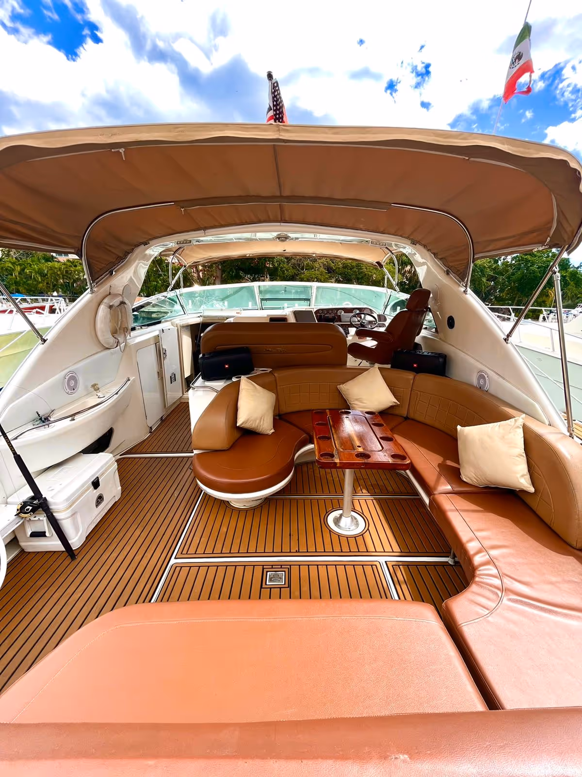 48 ft Sea Ray Luxury Yacht — photo 4