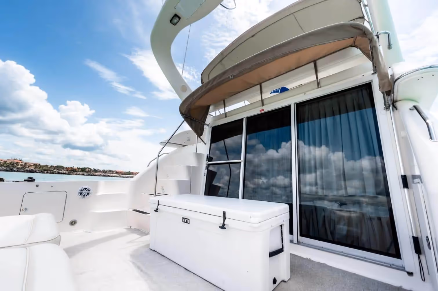 51 ft Sea Ray Luxury Yacht — photo 5