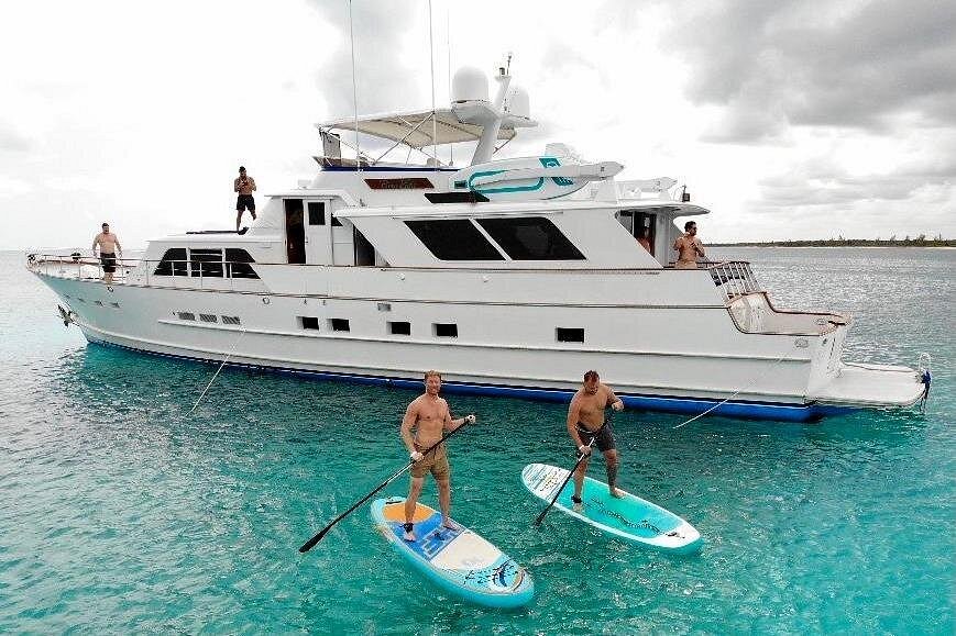 80 ft Luxury Yacht — photo 4