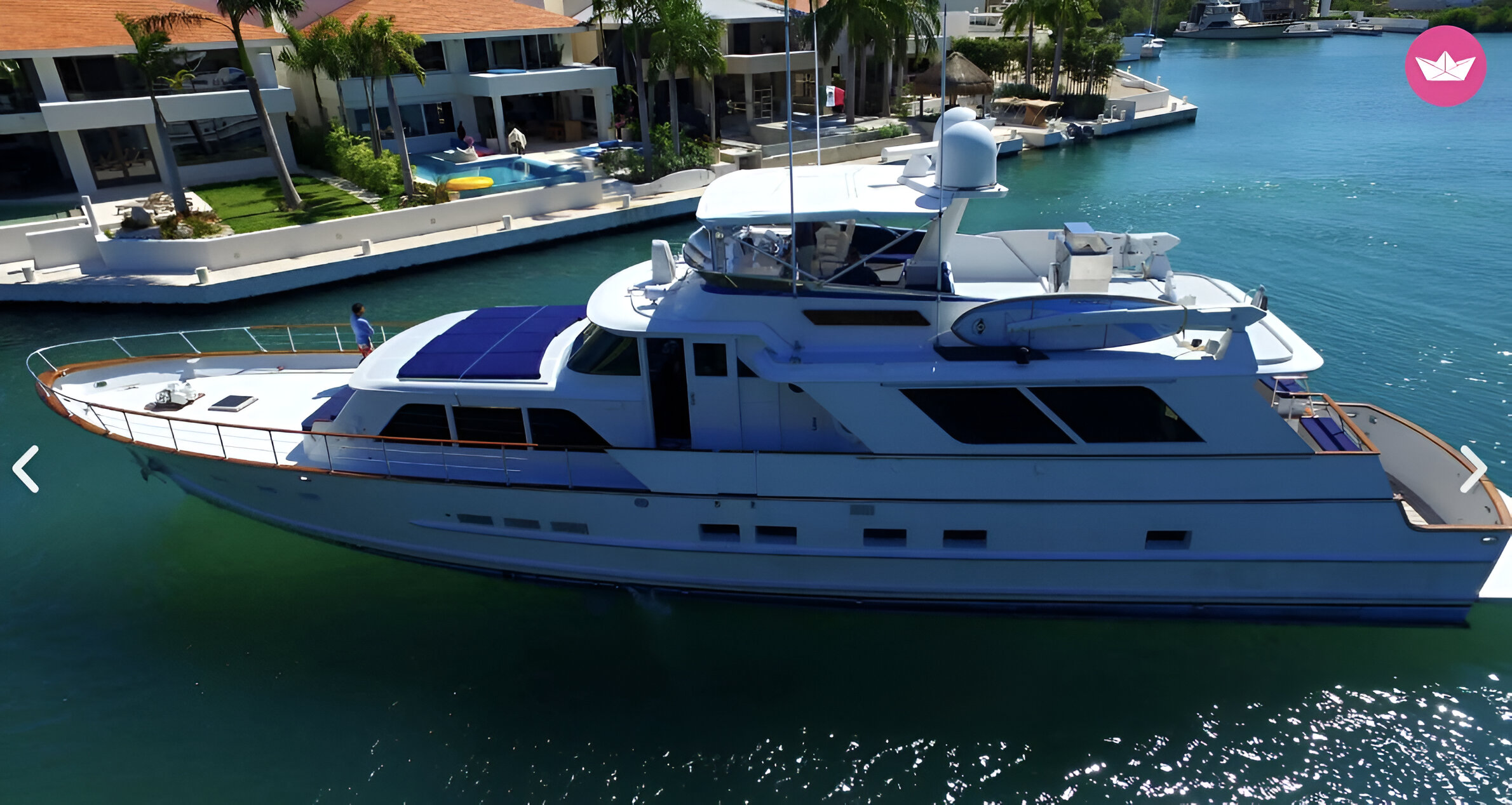 80 ft Luxury Yacht — photo 5